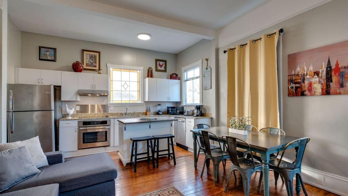 Huge 5 Bed, 5 Bath In Historic Downtown サバンナ エクステリア 写真