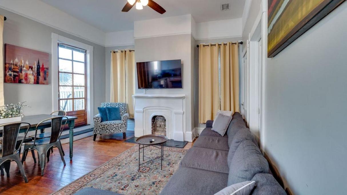 Huge 5 Bed, 5 Bath In Historic Downtown サバンナ エクステリア 写真