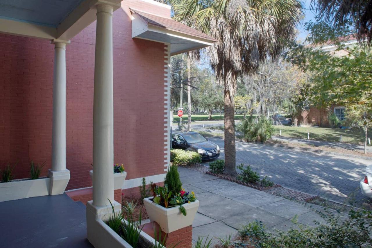 Huge 5 Bed, 5 Bath In Historic Downtown サバンナ エクステリア 写真