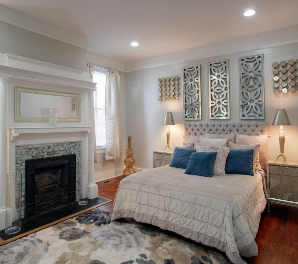 Huge 5 Bed, 5 Bath In Historic Downtown サバンナ エクステリア 写真